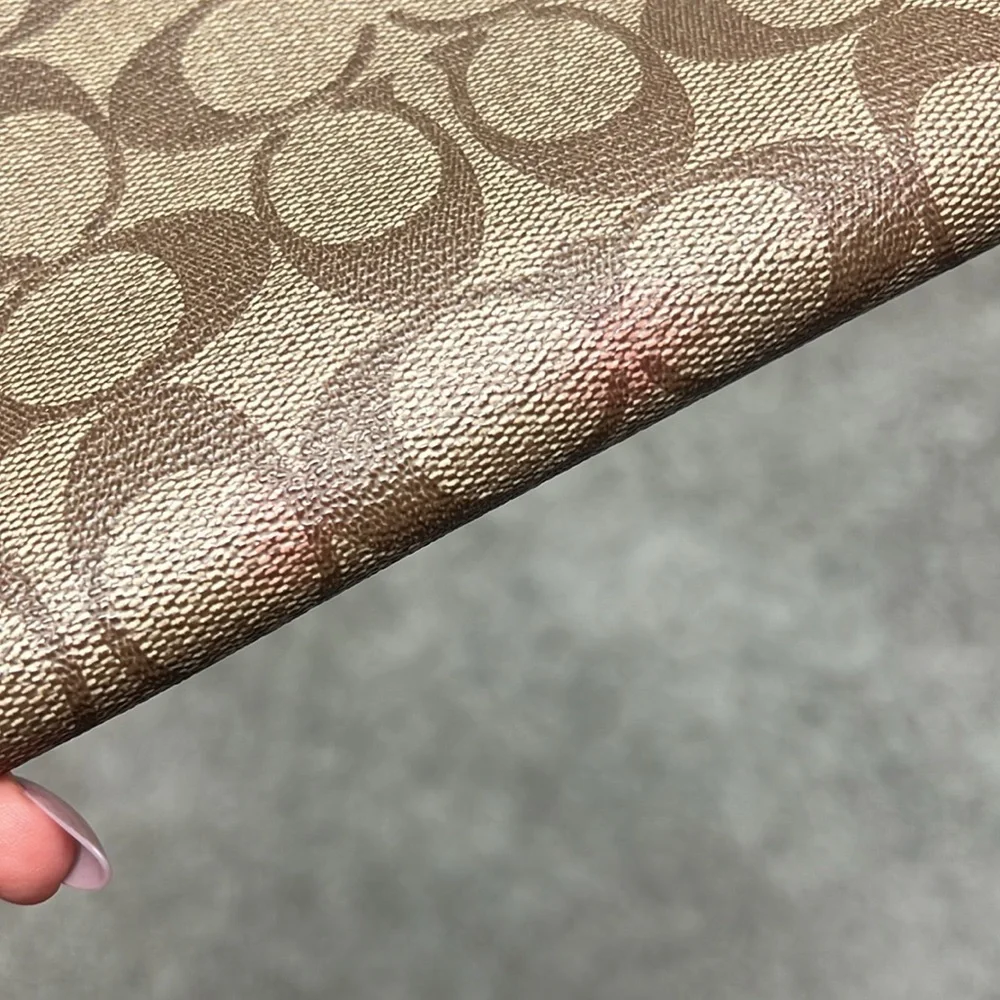 Coach wristlet - Picture 3 of 6